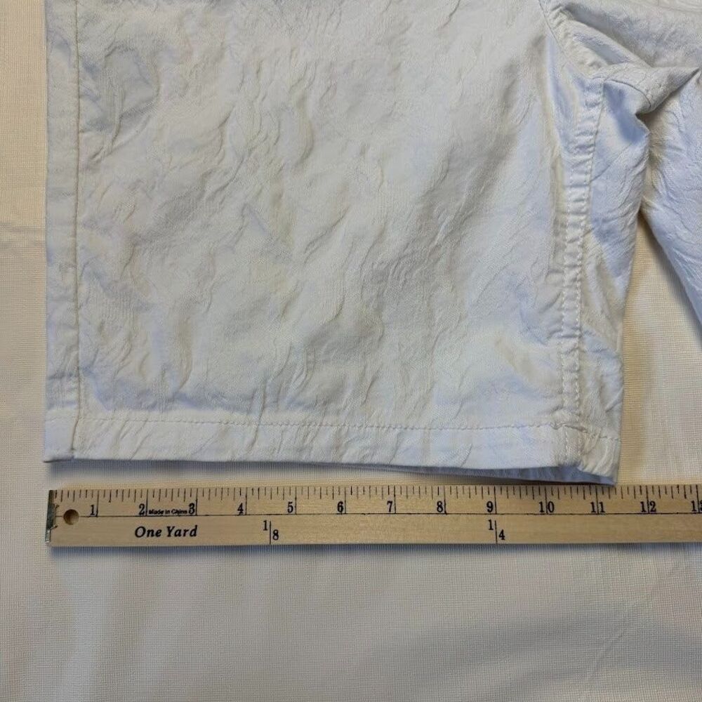 Simply Vera Vera Wang Womens White Textured Mid-Rise Bermuda Shorts, 16 - Picture 10 of 10
